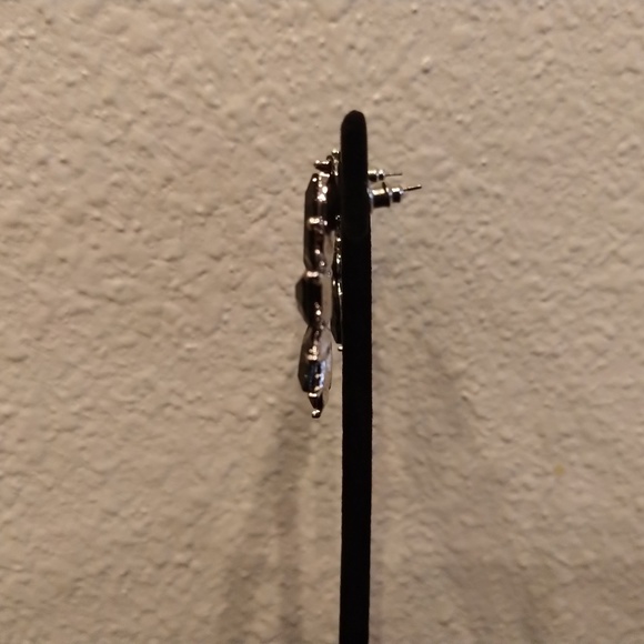 Onyx Black and Silver diamante Earrings - Picture 3 of 5